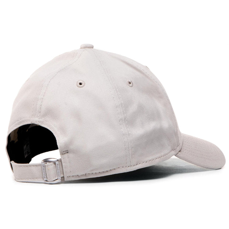 League Essential 9Forty New York Yankees Stone Beige - Cappellino con Visisera Bianco 12380590 . NEW ERA 