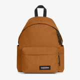 DAY PAK'R CARAMEL BROWN - Sac à Dos Marron  ACCESSOIRES EASTPAK
