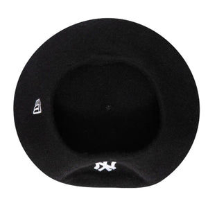 WMNS Wool Beret Black New York Yankees - Berretto Nero con logo a contrasto 60565469 . NEW ERA 