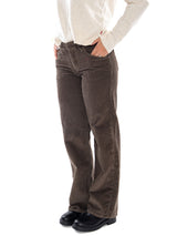 Levi's Low Loose Canteen Corduroy Brown - Pantalon Femme Marron en Velours Côtelé Femme LEVIS