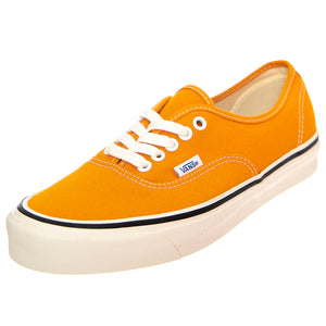 UA Authentic 44 DX (Anaheim Factory) OG Gold - Scarpe Stringate Profilo Basso Uomo Arancioni VN0A38ENQA71 . VANS 