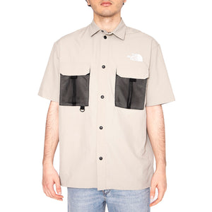 Unisex Nse Summer Shirt - Camicia Maniche Corte Uomo Grigia NF0A8BK11I41 . THE NORTH FACE 