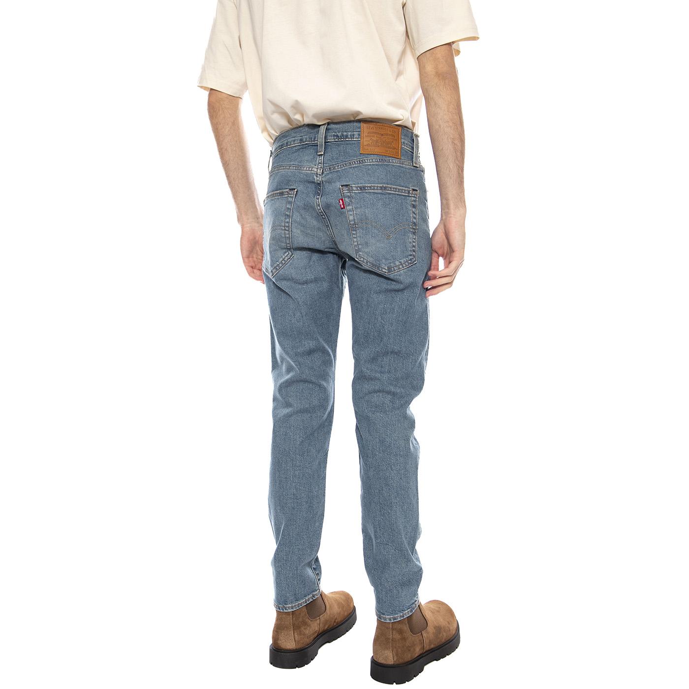  28833-0588  LEVIS 