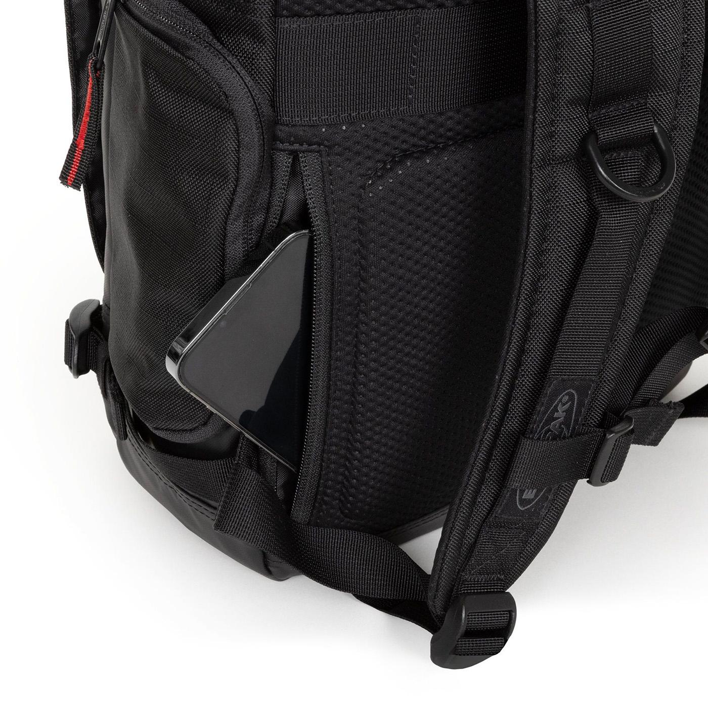 Tecum M Cnnct Rip Black Black - Zaino Nero EK00091D9S31  EASTPAK 