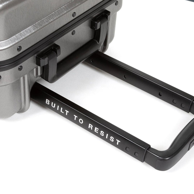 Resist'r Case S Brushed Metal - Valigia Trolley Bag Grigia EK0A5BJE4S11  EASTPAK 
