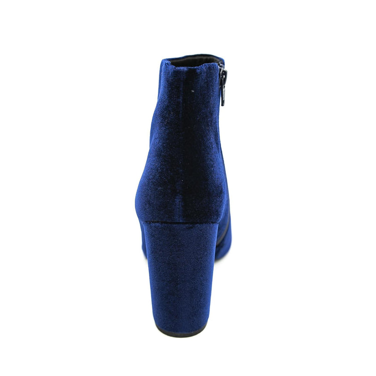  PACE01S1578065  STEVE MADDEN 