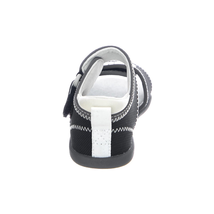  UGKDELTABW1107984T  UGG 