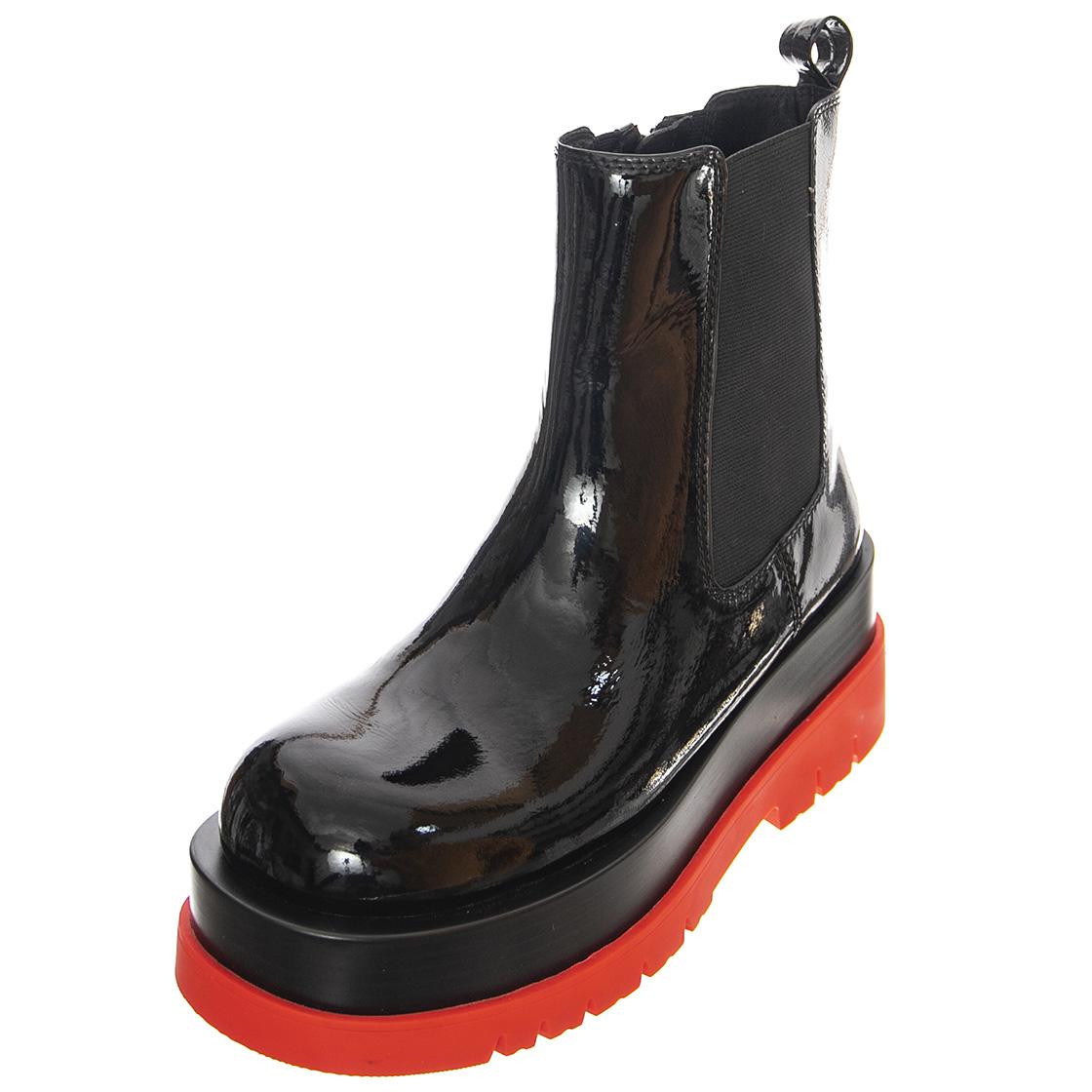  JCSJCD061103-BLA  JEFFREY CAMPBELL 